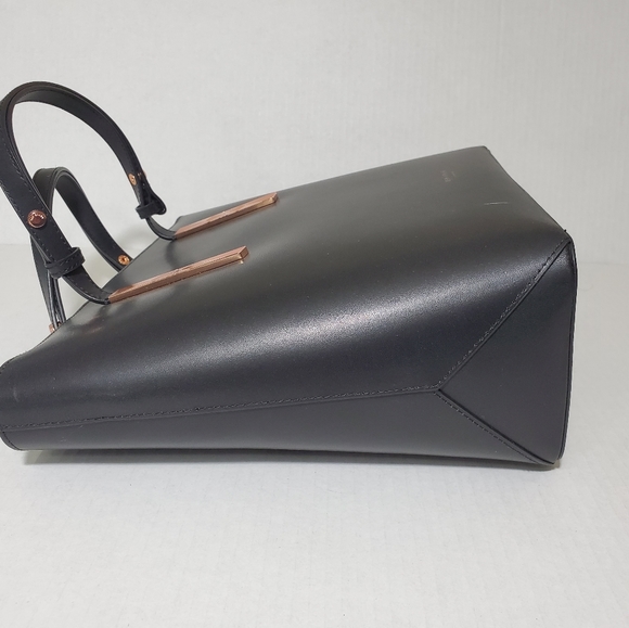 Ted Baker Handbag - Picture 13 of 16